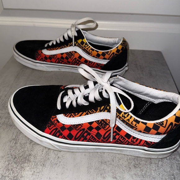 Vans Shoes Old Skool Logo Flame Orange Black Men’s Size 9 / Women’s Size 10.5 - Picture 4 of 7